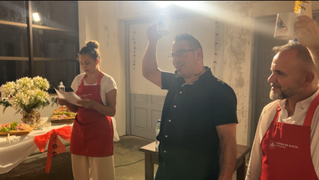 magia y humor en iglesia con la orden de malta